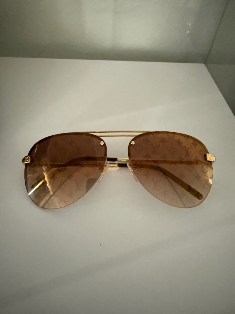 LV used sunglasses